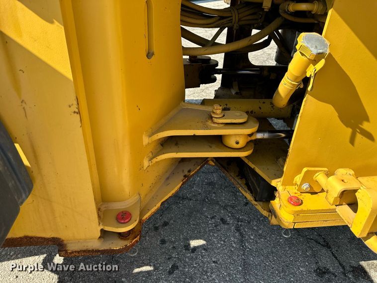 image for item DN8702 2006 John Deere 444J  wheel loader