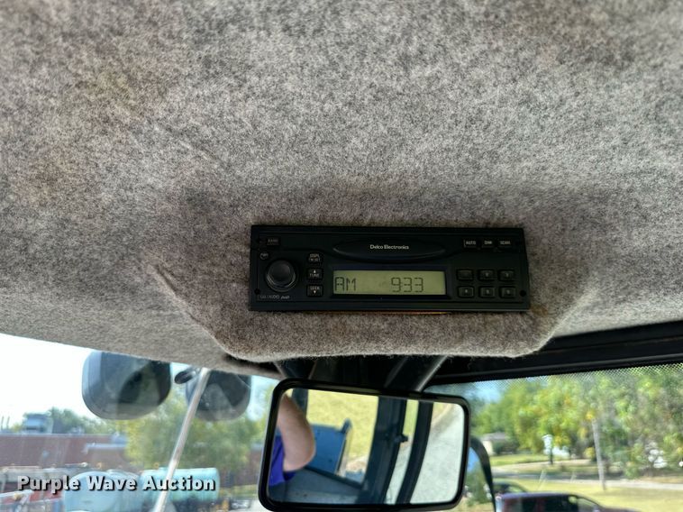 image for item DN8702 2006 John Deere 444J  wheel loader