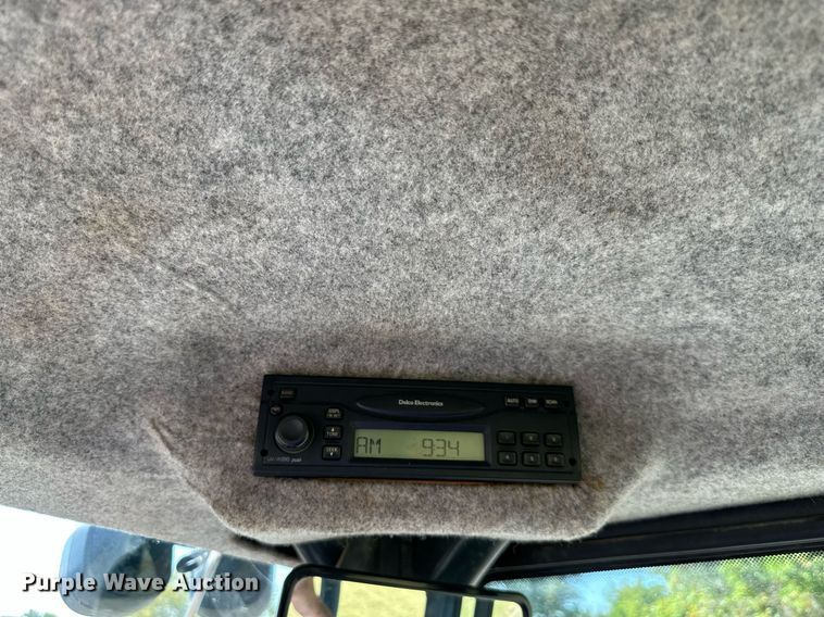 image for item DN8702 2006 John Deere 444J  wheel loader