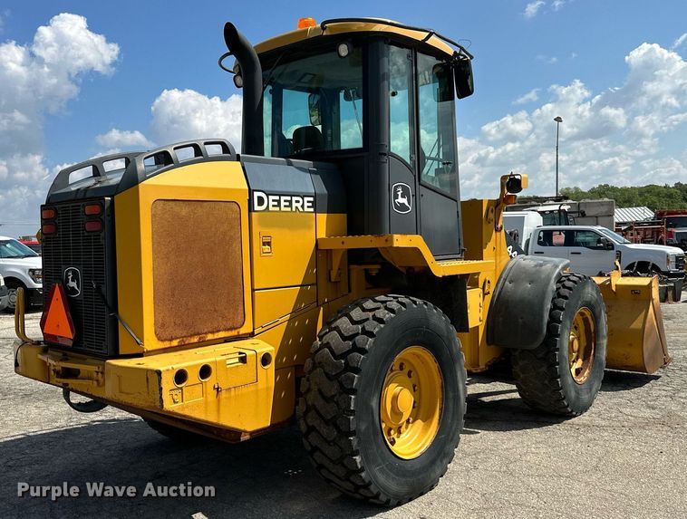 image for item DN8703 2006 John Deere 444J  wheel loader