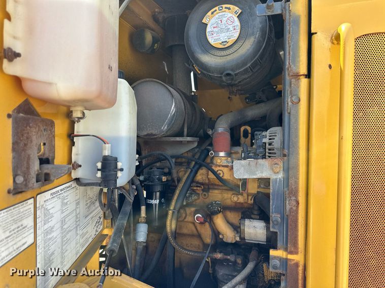 image for item DN8703 2006 John Deere 444J  wheel loader