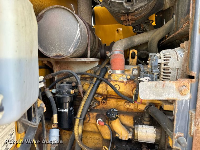 image for item DN8703 2006 John Deere 444J  wheel loader