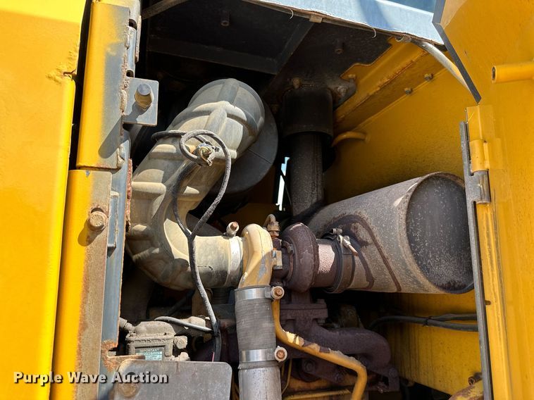 image for item DN8703 2006 John Deere 444J  wheel loader