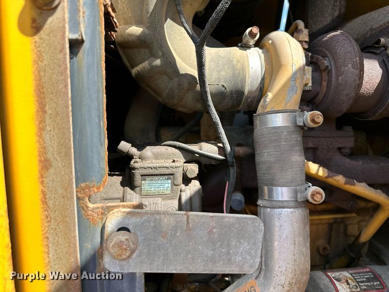 image for item DN8703 2006 John Deere 444J  wheel loader