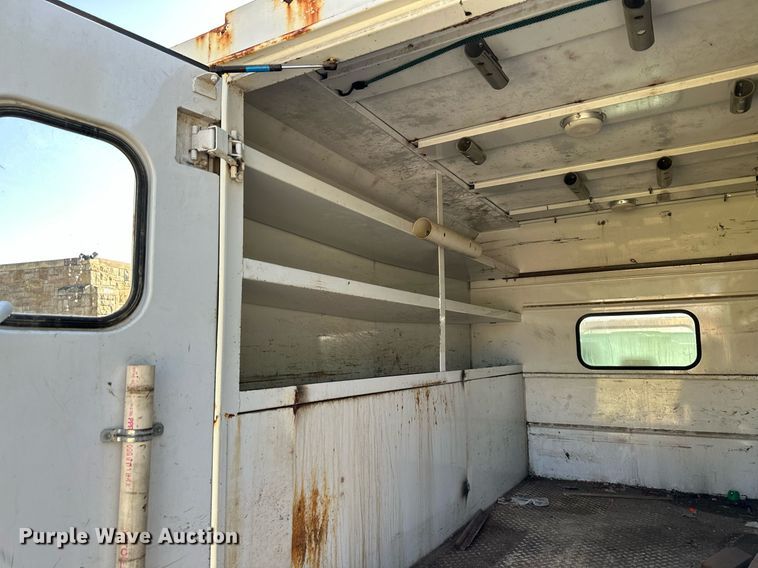 image for item DN8704 2011 Ford F350 Super Duty  Crew Cab utility bed pickup truck