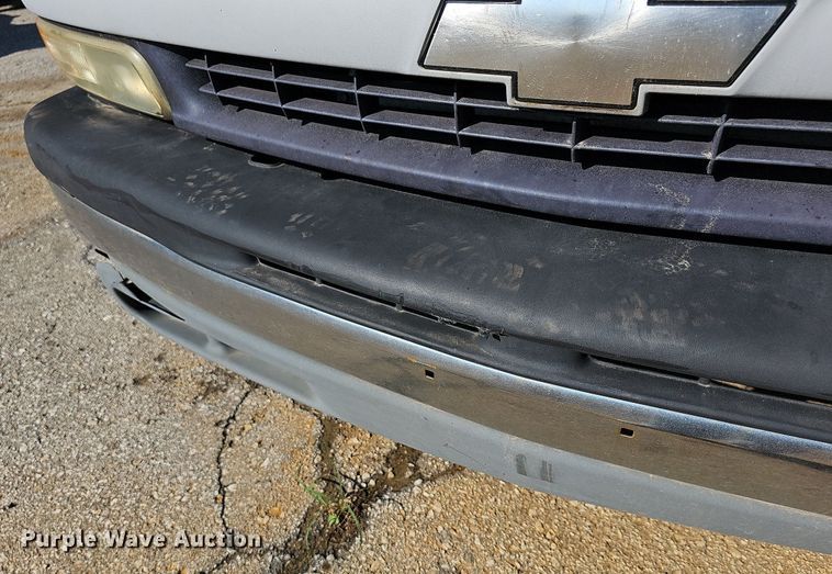 image for item DN8705 2002 Chevrolet Silverado 1500  pickup truck