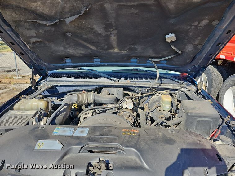 image for item DN8705 2002 Chevrolet Silverado 1500  pickup truck