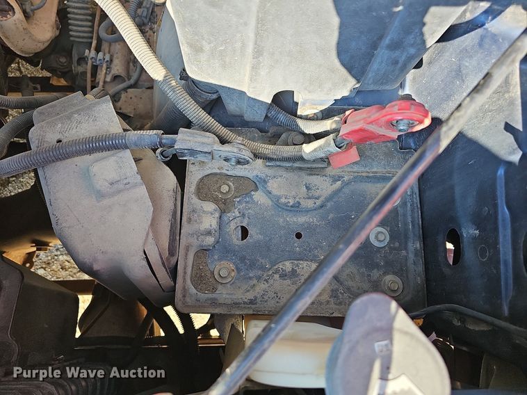 image for item DN8705 2002 Chevrolet Silverado 1500  pickup truck