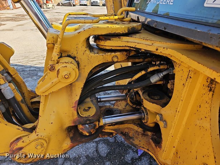 image for item DN8706 2005 John Deere 310G  backhoe