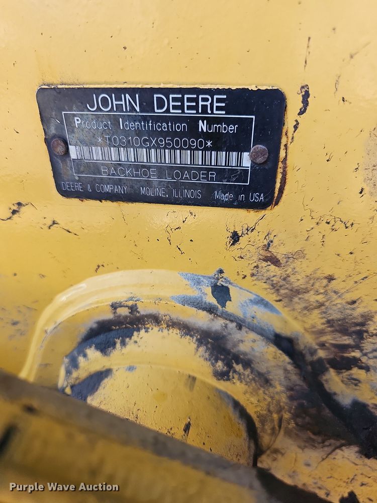 image for item DN8706 2005 John Deere 310G  backhoe