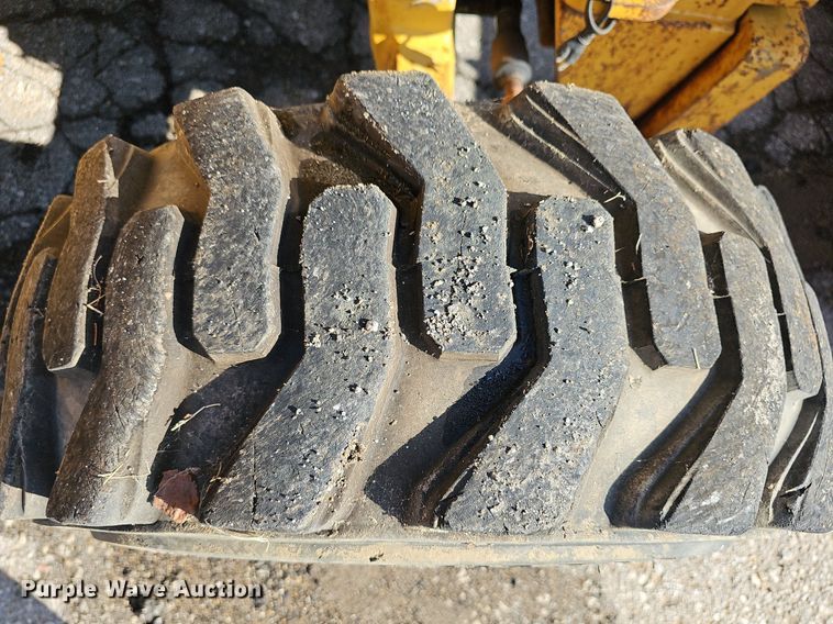 image for item DN8706 2005 John Deere 310G  backhoe