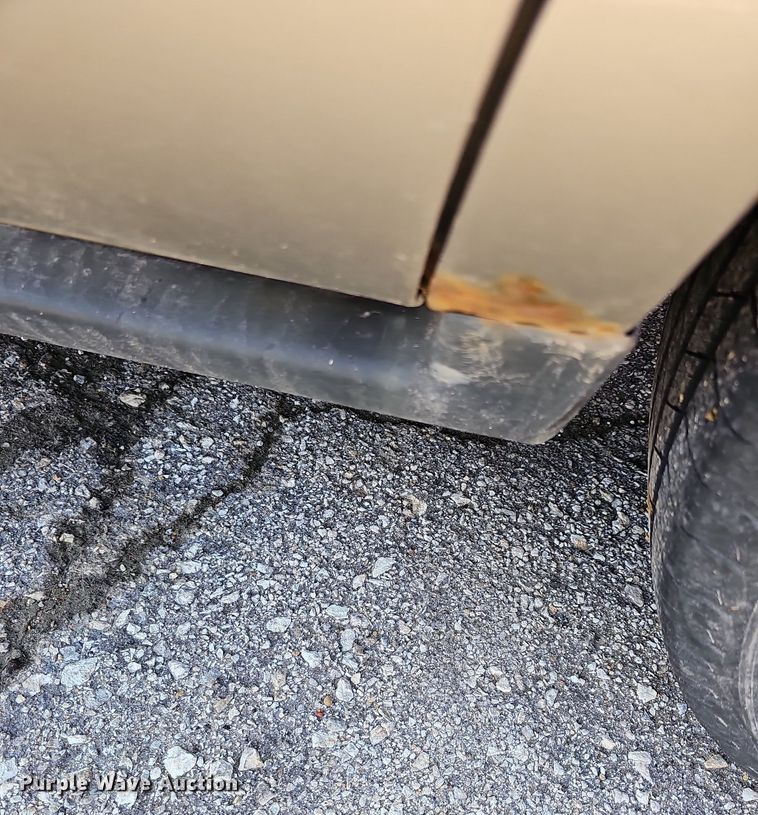 image for item DN8707 2003 Ford Taurus Wagon SE