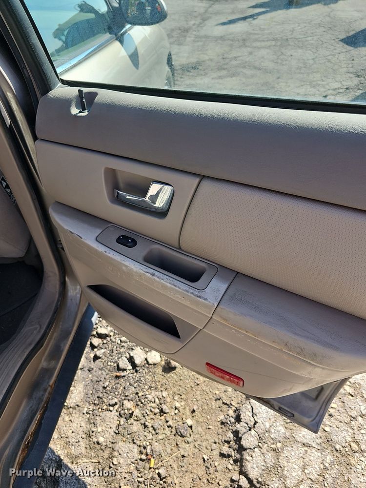 image for item DN8707 2003 Ford Taurus Wagon SE