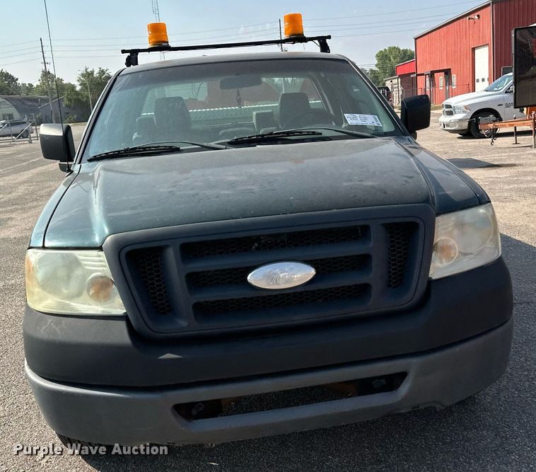 image for item DQ4097 2007 Ford F150 XL  pickup truck