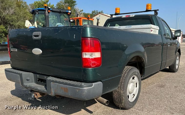 image for item DQ4097 2007 Ford F150 XL  pickup truck