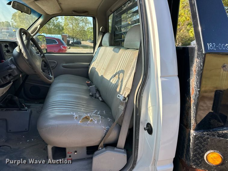 image for item DS2336 1999 Chevrolet K3500  flatbed pickup truck