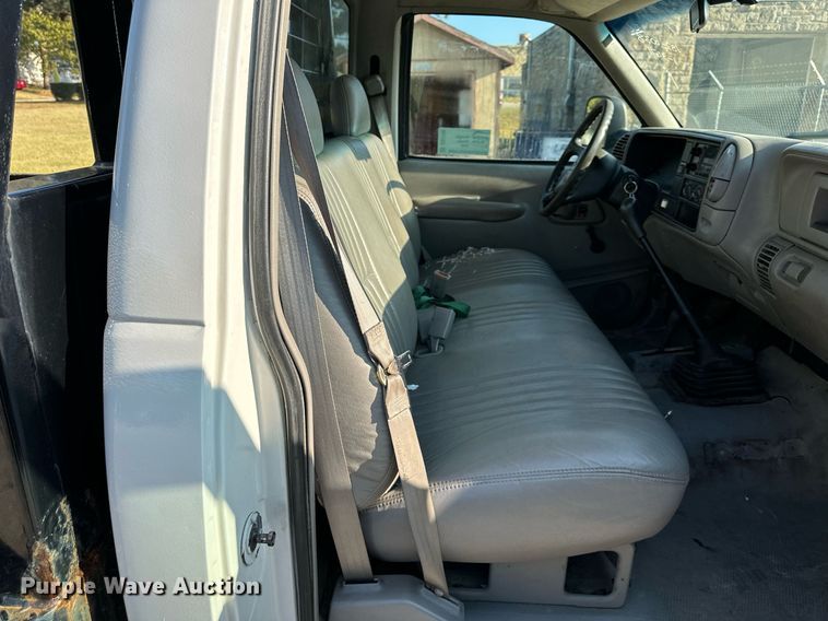 image for item DS2336 1999 Chevrolet K3500  flatbed pickup truck