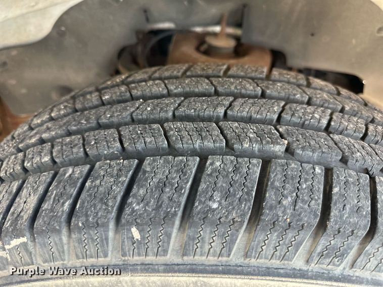 image for item DS2337 2007 Chevrolet Express 2500  van