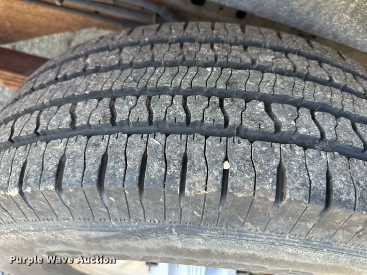 image for item DS2337 2007 Chevrolet Express 2500  van