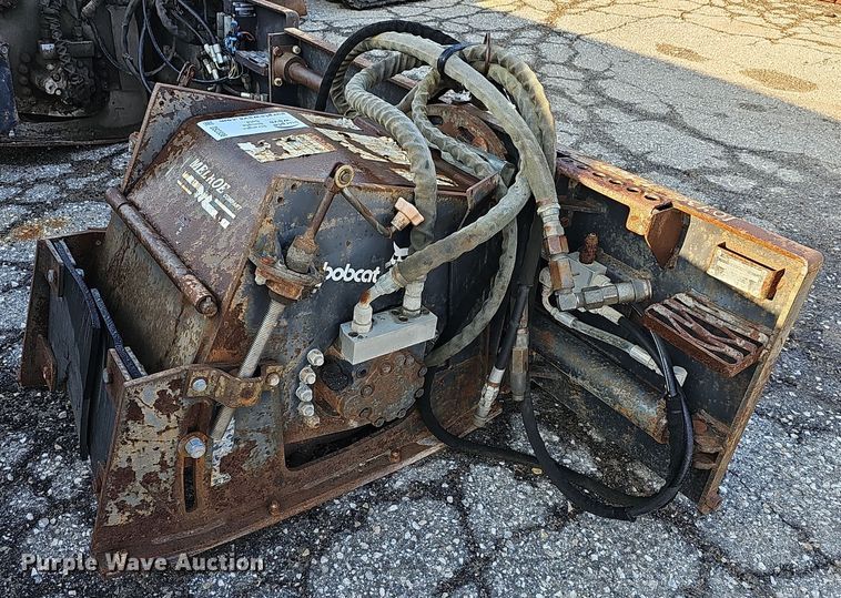 image for item DS2338 Bobcat  18"W skid steer cold planer