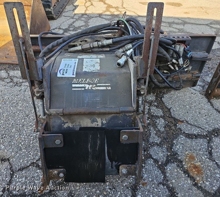 image for item DS2339 Bobcat  18"W skid steer cold planer