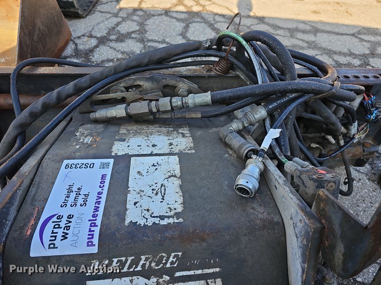 image for item DS2339 Bobcat  18"W skid steer cold planer