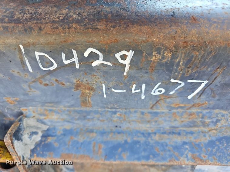 image for item DS2339 Bobcat  18"W skid steer cold planer