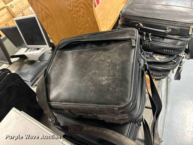 image for item LC9016 (10) HP Elitebook 8570P laptops