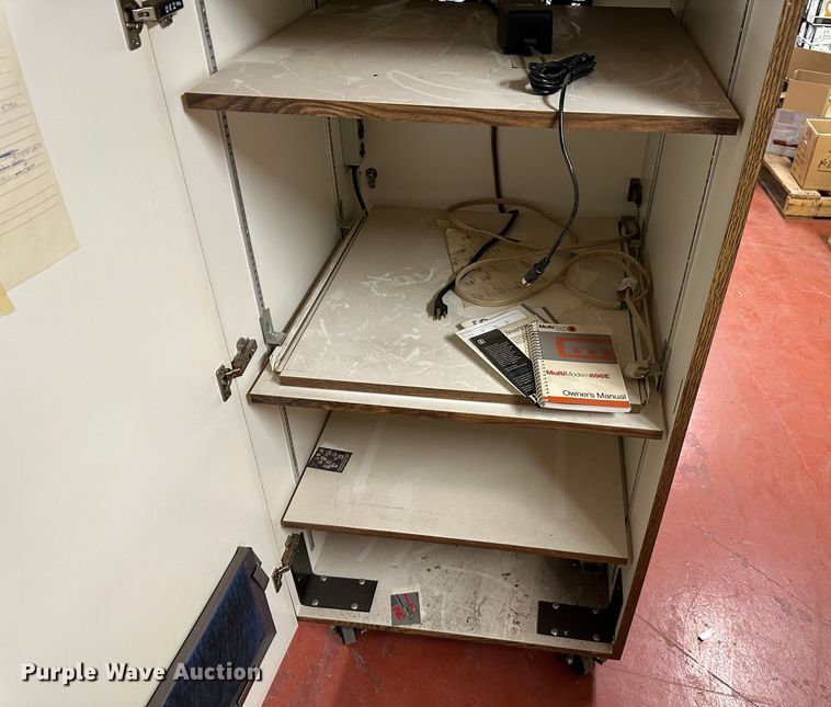 image for item LN9064 Office supplies and equipment