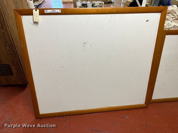 image for item LN9064 Office supplies and equipment