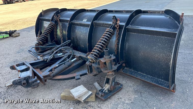 image for item LT9057 2007 International 7400  dump truck