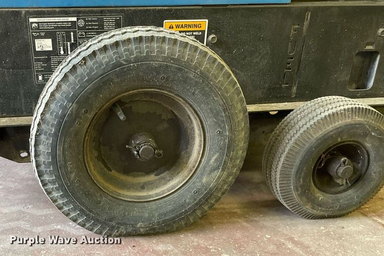 image for item LV9809 2002 Miller Trailblazer DC  welder/generator