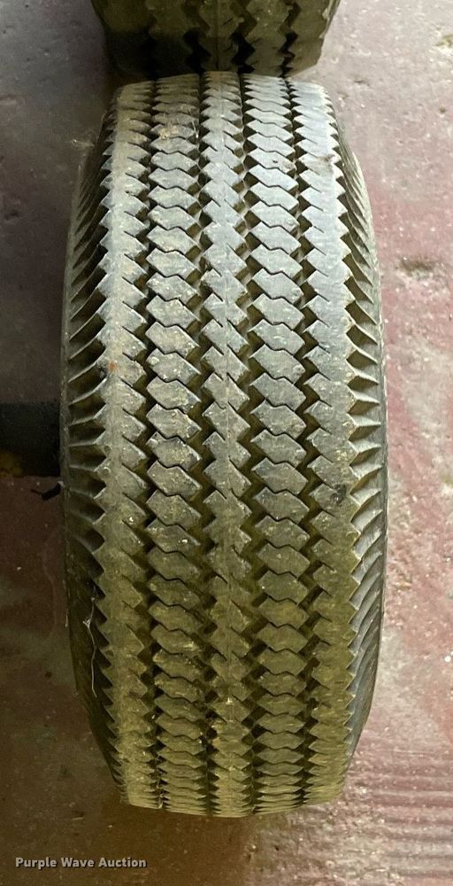 image for item LV9810 2002 Miller Trailblazer DC  welder/generator