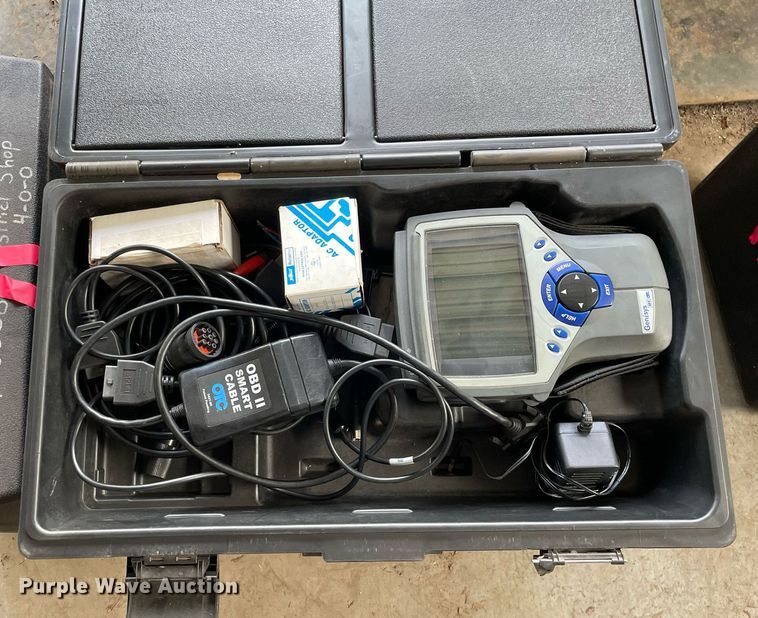 image for item LV9815 2008 OTC Genisys  diagnostic scanner