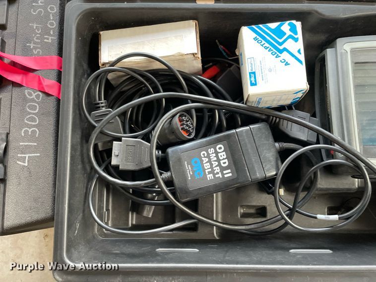 image for item LV9815 2008 OTC Genisys  diagnostic scanner