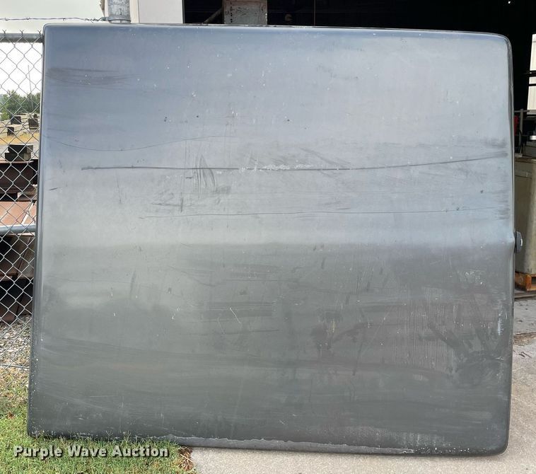 image for item LV9817 Fiberglass tonneau cover