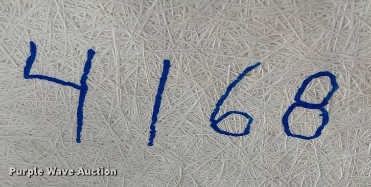 image for item LV9817 Fiberglass tonneau cover