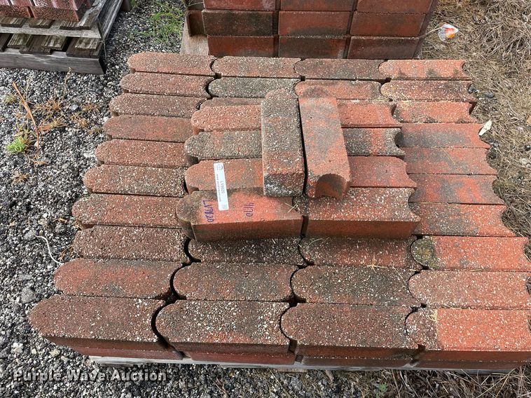 image for item LV9820 Approximately 180 landscape bricks