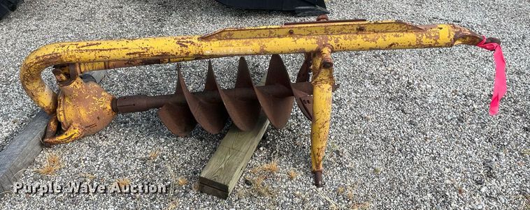 image for item LV9821 Danuser F8  post hole auger