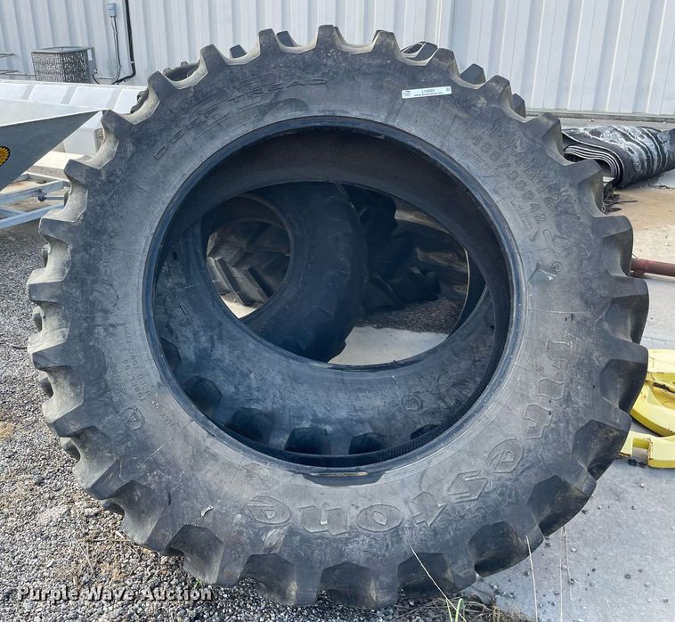 image for item LV9822 (2) Firestone 18.4R42 tires