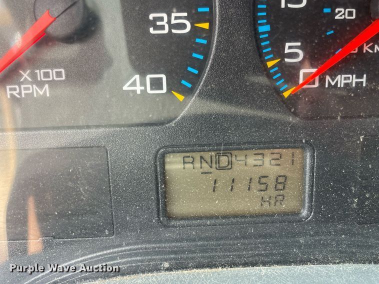 image for item LV9825 2007 International 7400  dump truck