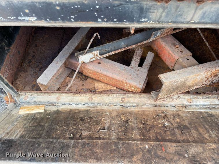 image for item LV9827 2001 Sterling LT7500  dump truck