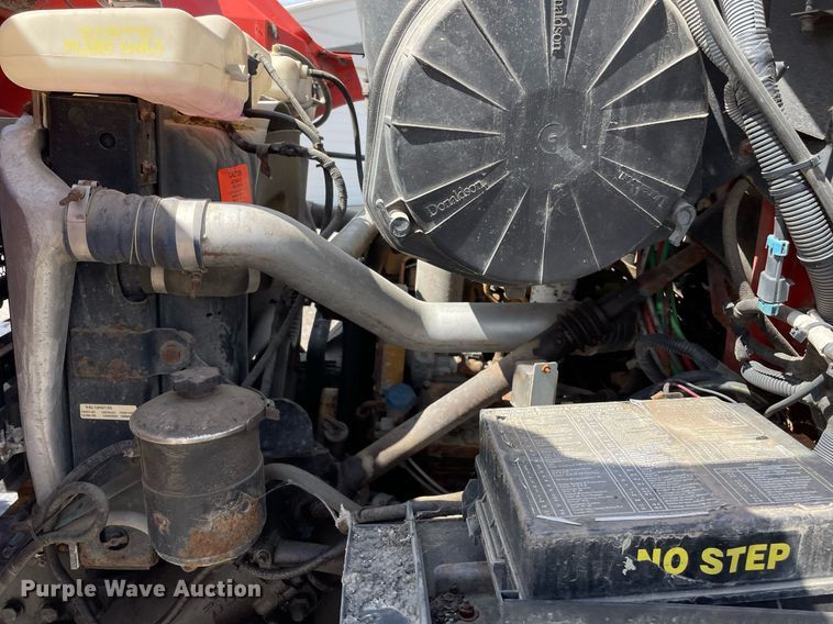 image for item LV9827 2001 Sterling LT7500  dump truck