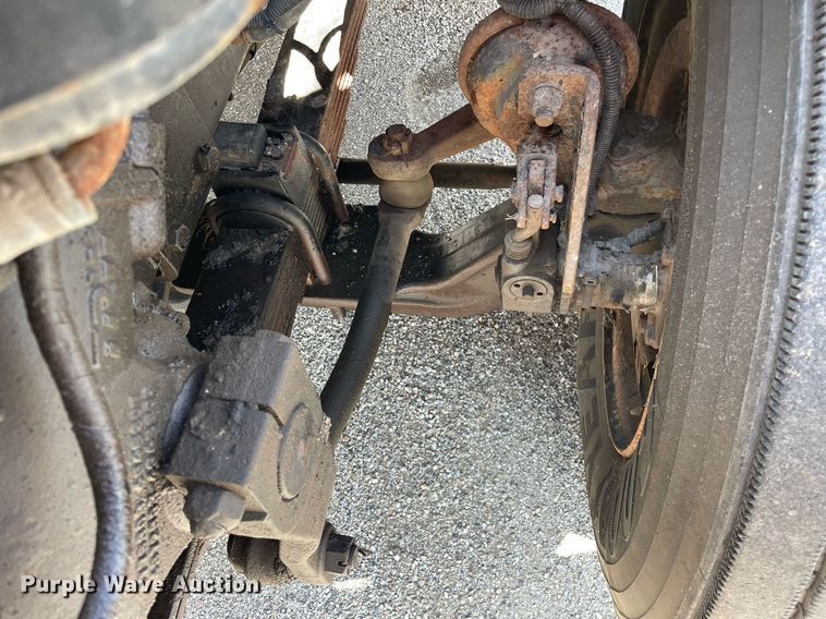 image for item LV9827 2001 Sterling LT7500  dump truck