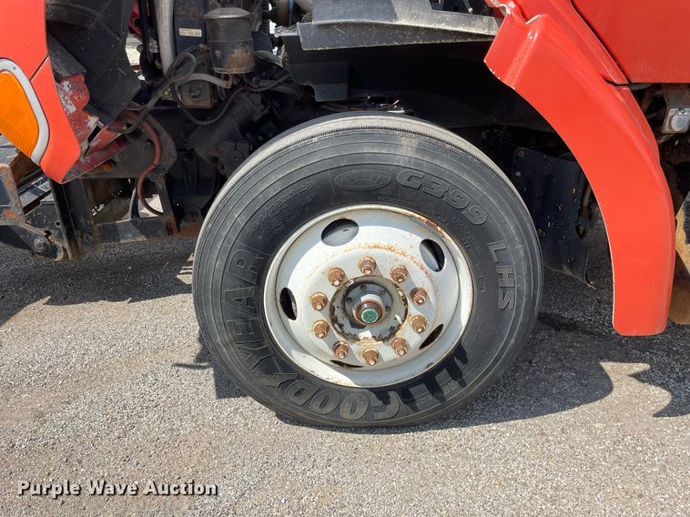 image for item LV9827 2001 Sterling LT7500  dump truck