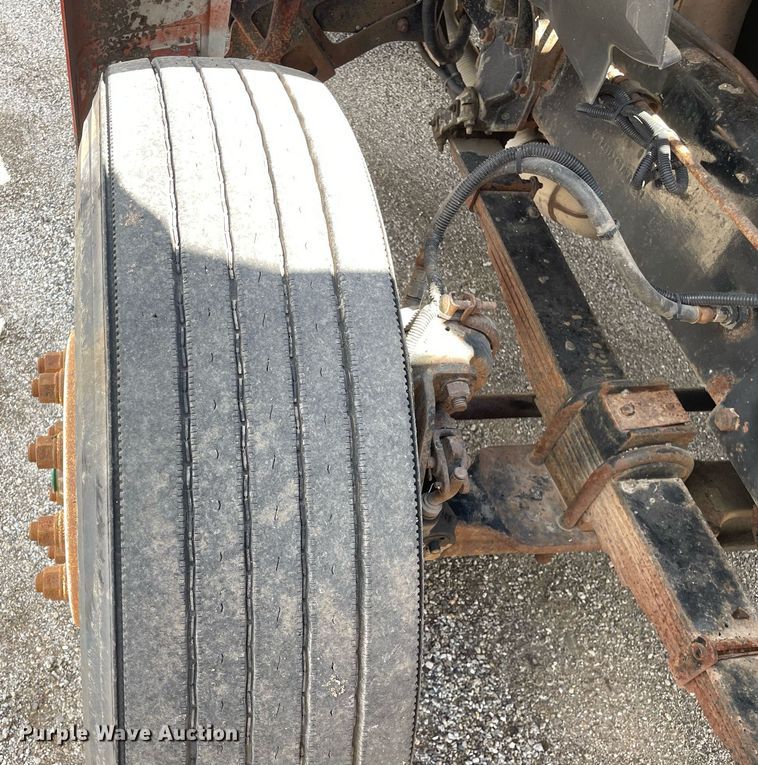 image for item LV9827 2001 Sterling LT7500  dump truck