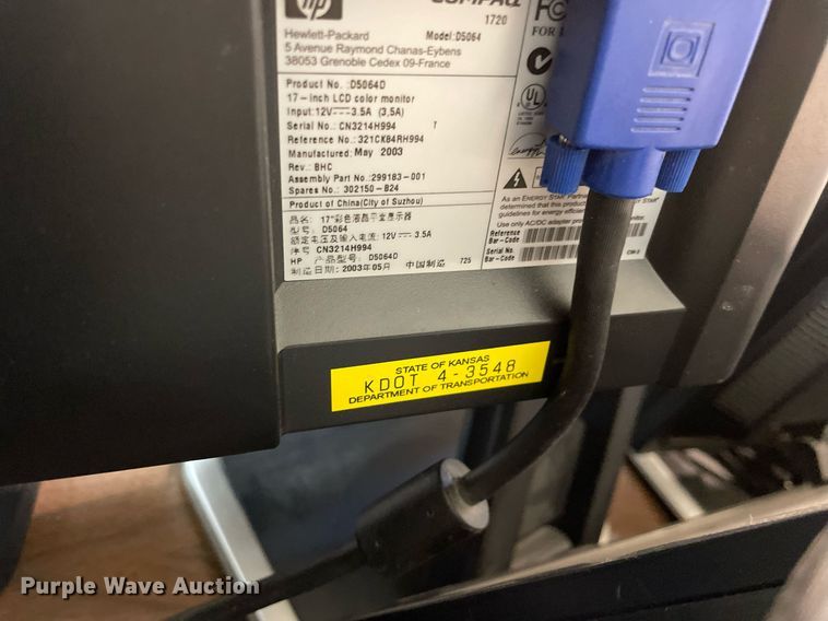 image for item LV9828 (36) HP monitors