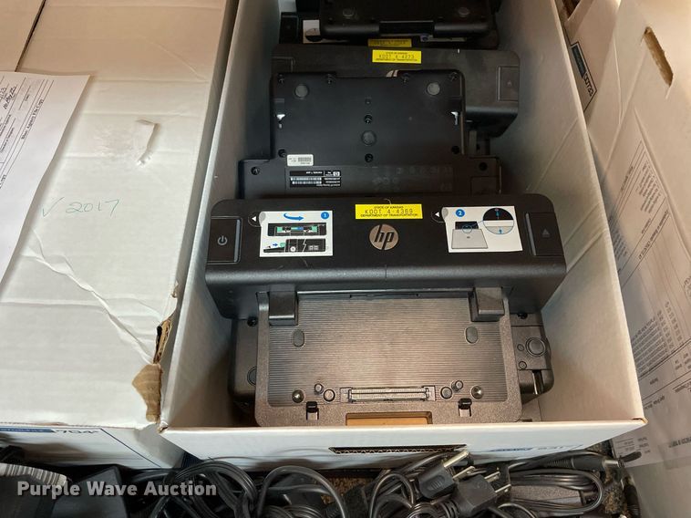 image for item LV9831 (70) HP docking stations