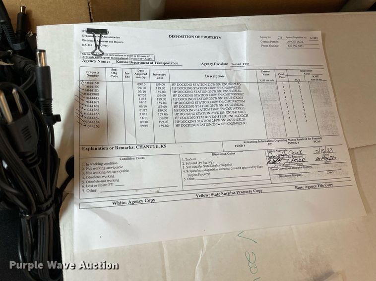 image for item LV9831 (70) HP docking stations