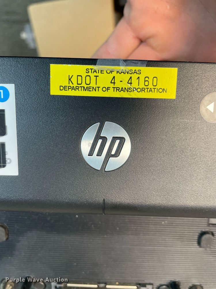 image for item LV9831 (70) HP docking stations